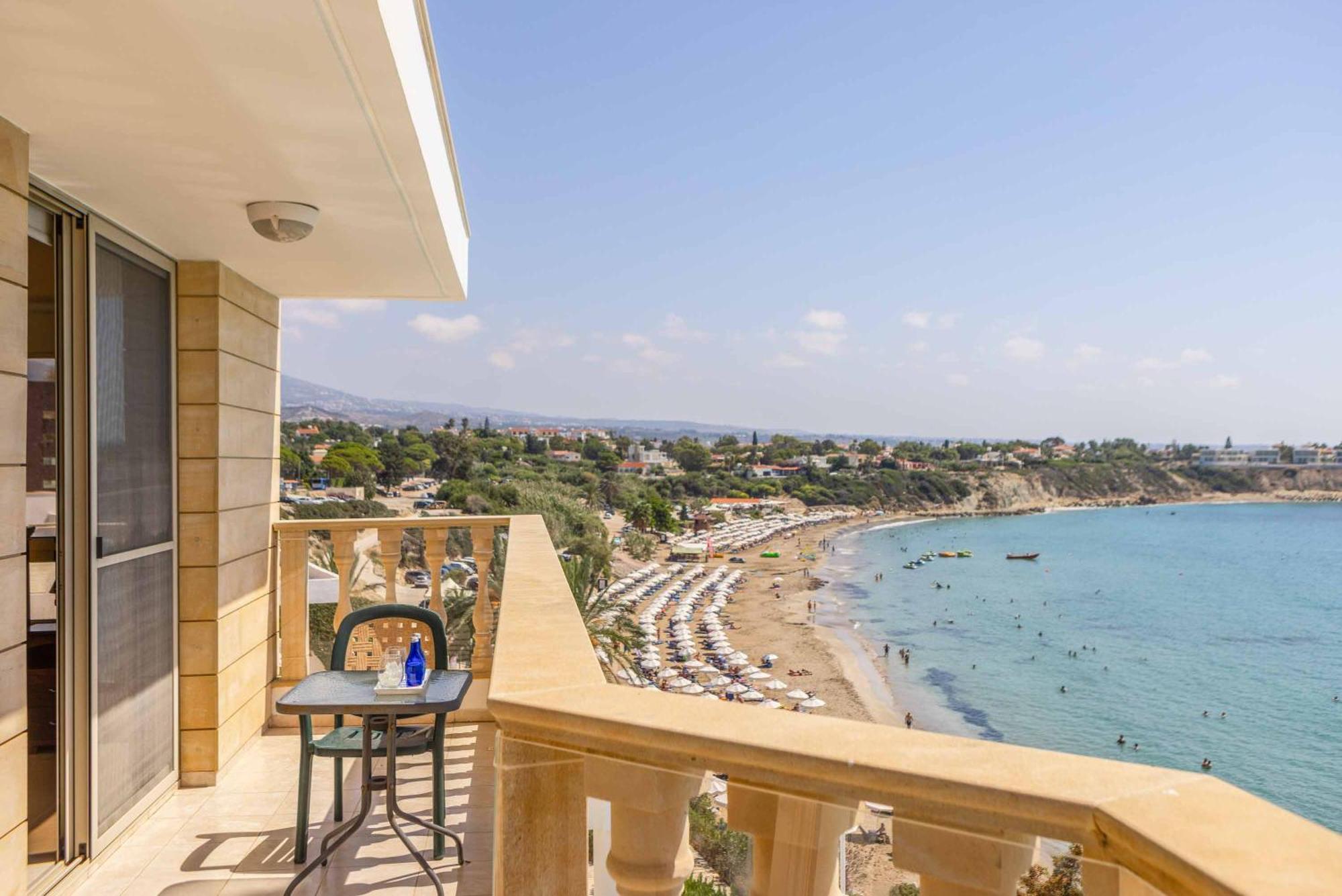 Katina Beach Villa Peyia Exterior photo